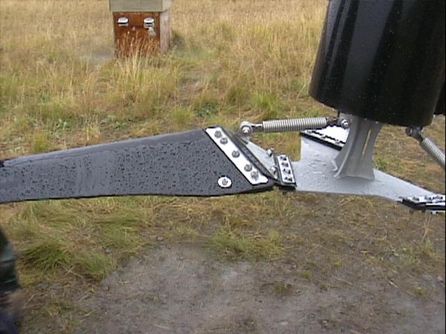 ak04_050