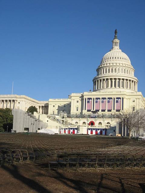 Inaug042